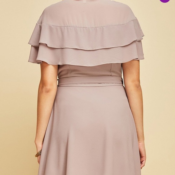 Grey-lilac surplice wrap dress - Picture 4 of 8